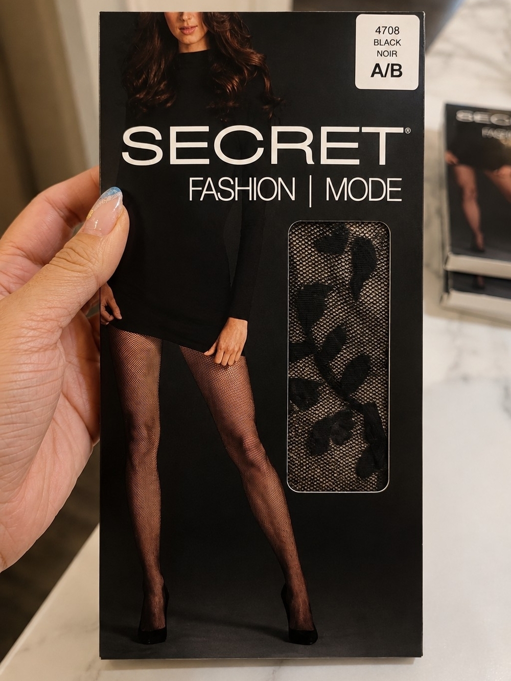 Secret Fashion Black Floral Pattern Tights Pantyhose A/B New in Package